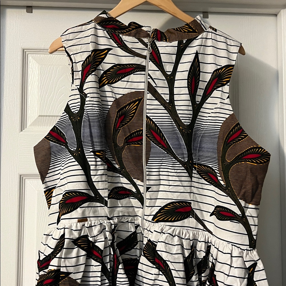 MAXI DRESS - Picture 4 of 6